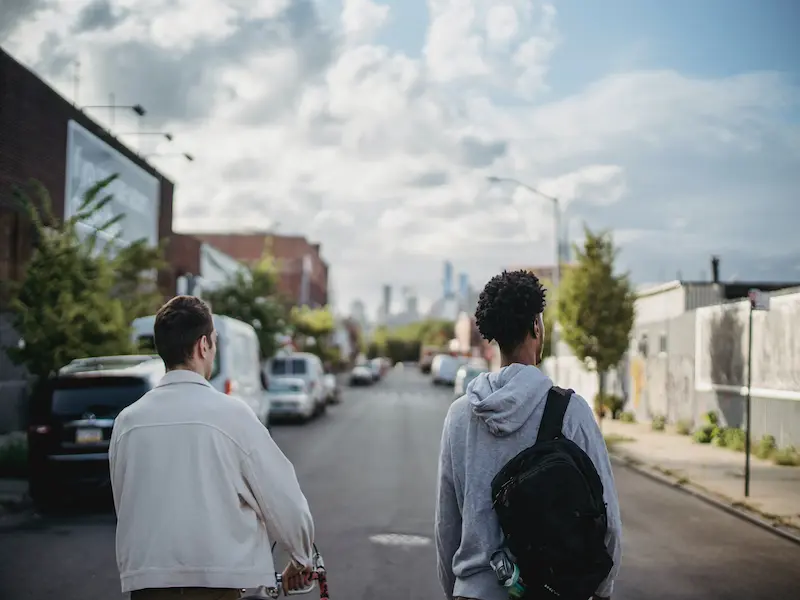 Teens commuting to school