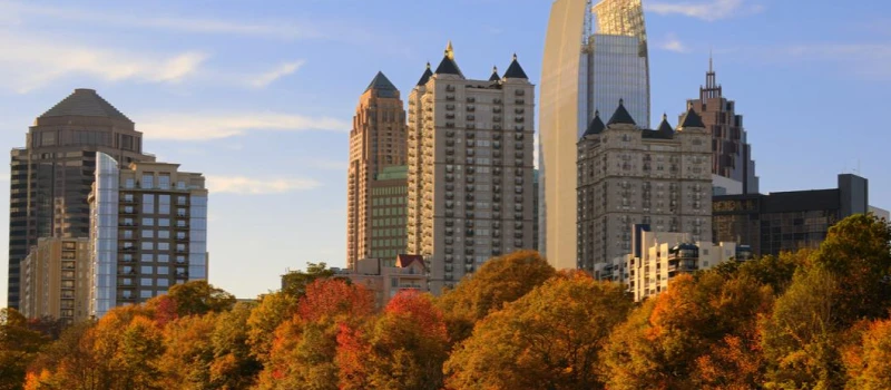 A view of Atlanta's skyline from Lake Meer in Piedmont Park.