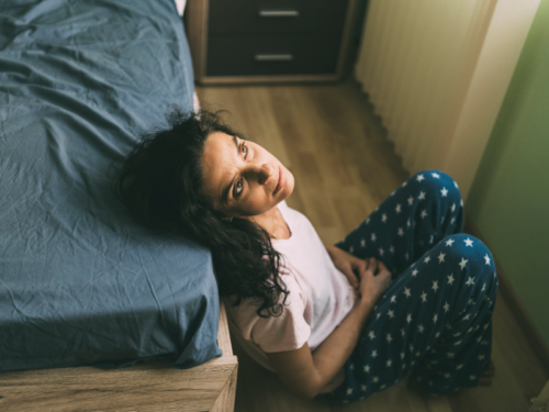 A woman experiences weed withdrawal symptoms.